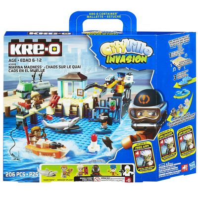 Kre-o-CityVille-Invasion---Marina-Madness---Hasbro