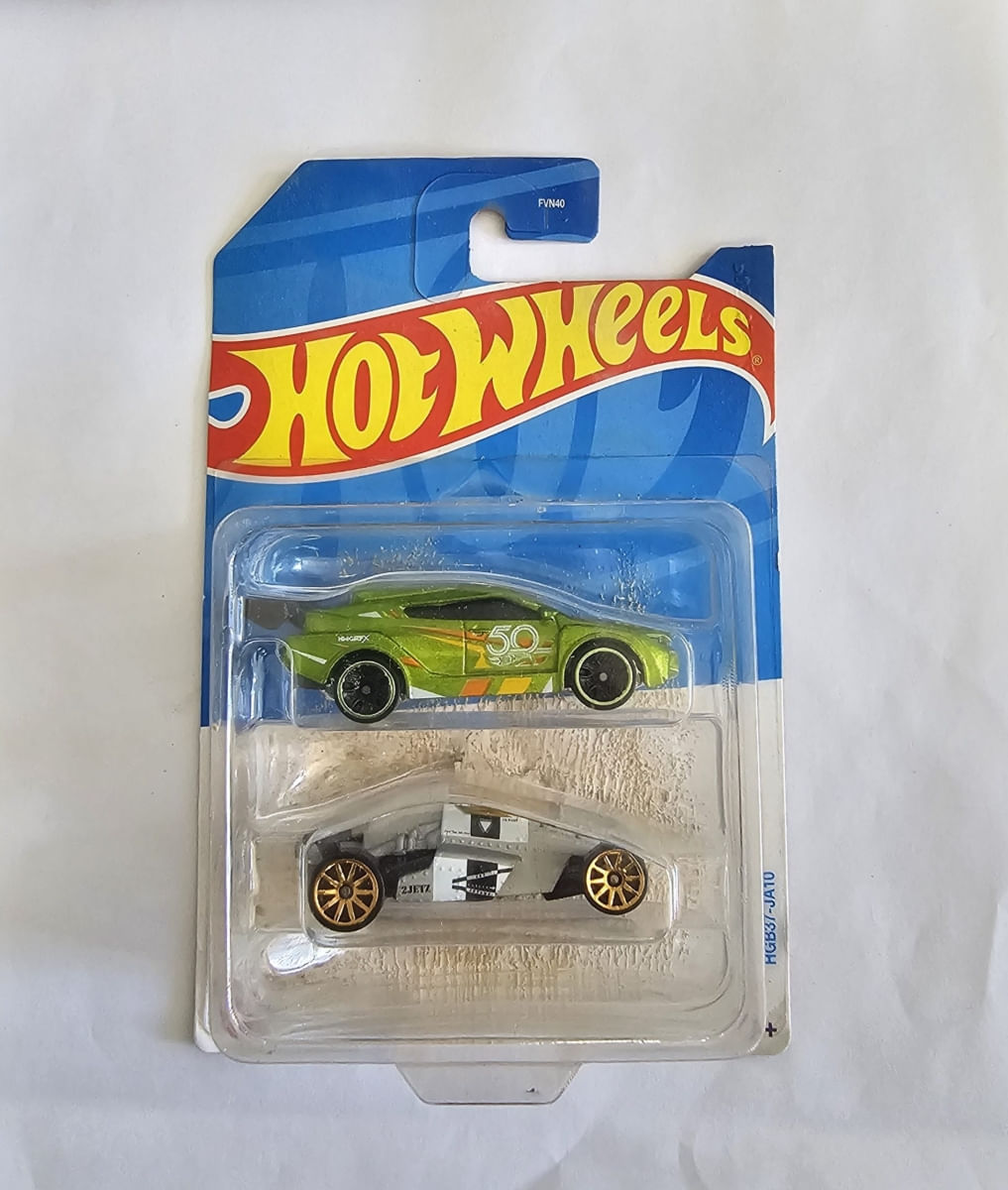 *Embalagem Danificada* Hot Wheels Pack de 2 - Loope Coupe / 2 Jet Z