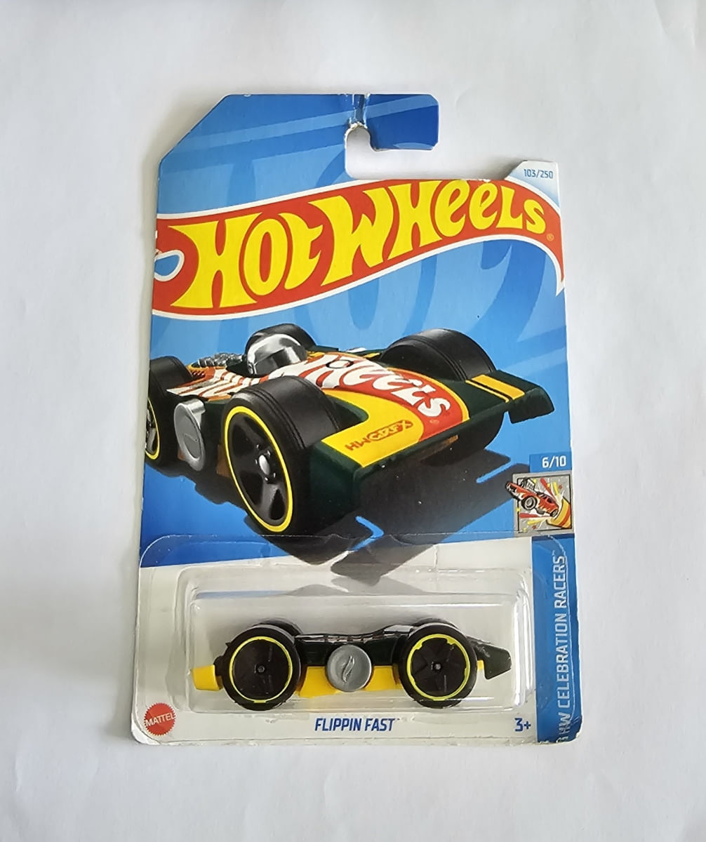 *Embalagem Danificada* Hot Wheels Celebration Racers - Flippin Fast Verde