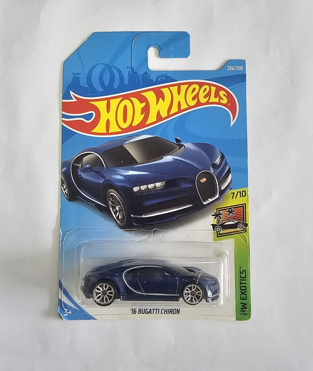 *Embalagem Danificada* Hot Wheels Exotics - ? Bugatti Chiron