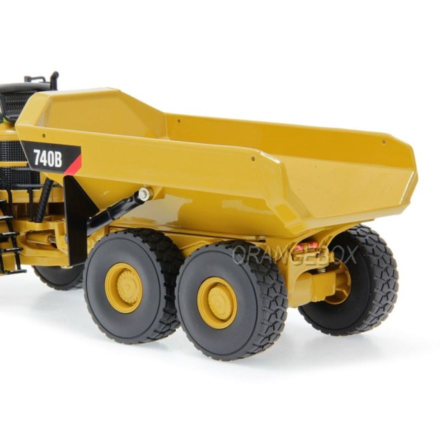 Caminhão Articulado Caterpillar 740B Diecast Masters 1:50 - Ri Happy