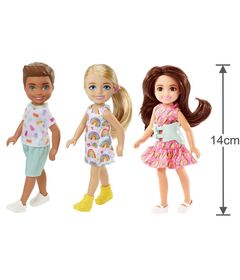 Boneca Barbie Filme Petite Macacão Rosa e Acessórios HPL76 Mattel
