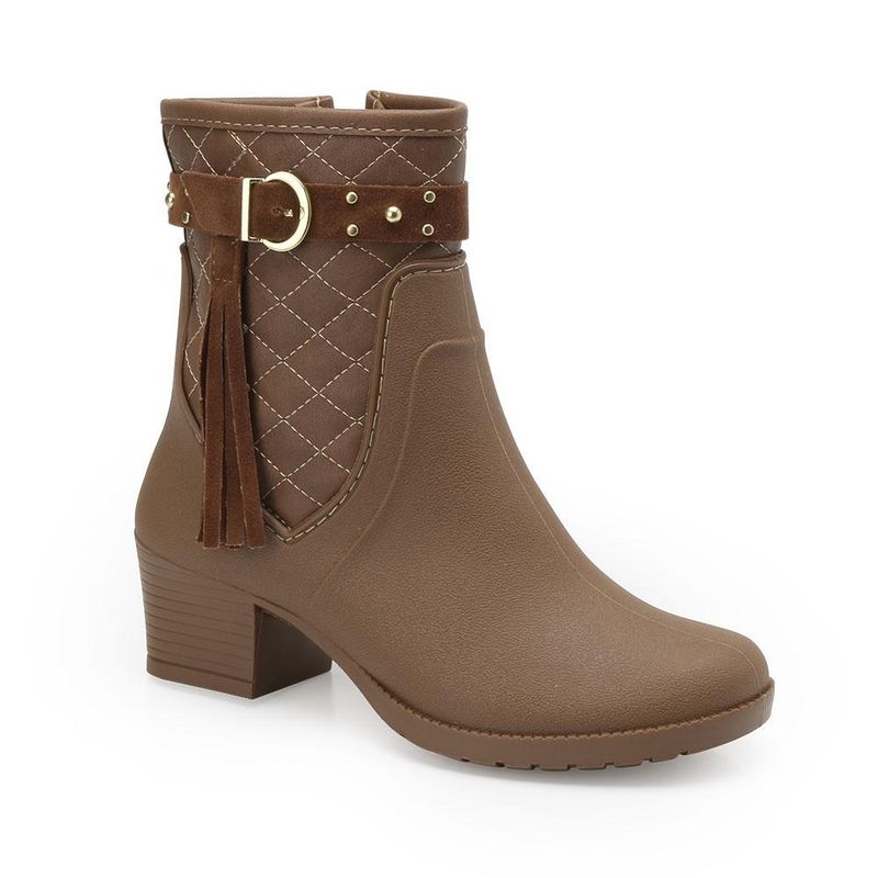 bota luelua infantil