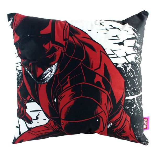 Almofada Fibra Veludo 40x40cm Marvel Demolidor - Zona Criativa