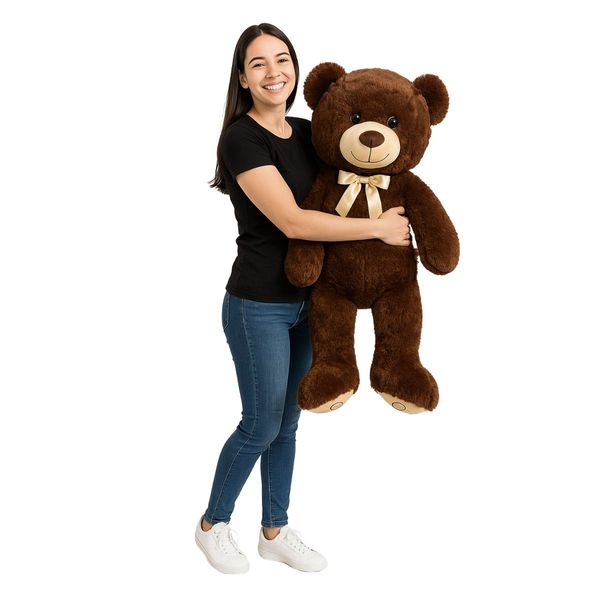 Urso de Pelúcia Grande Fizzy Toys Cor Chocolate com Laço Dourado e Toque Macio