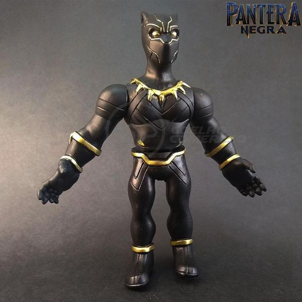 Kit Boneco Colecion. Pantera Negra 16Cm + Caneca